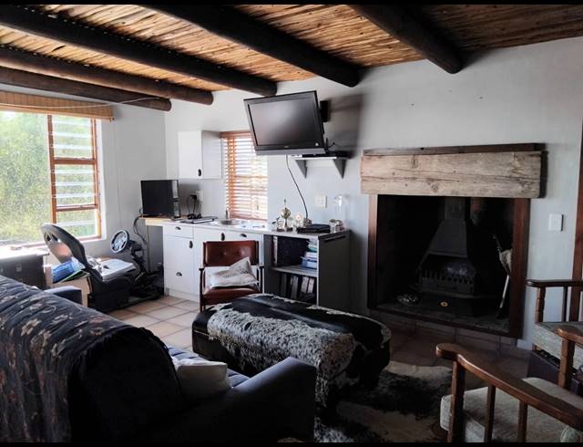 3 BEDROOM HOUSE FOR SALE IN JACOBSBAAI